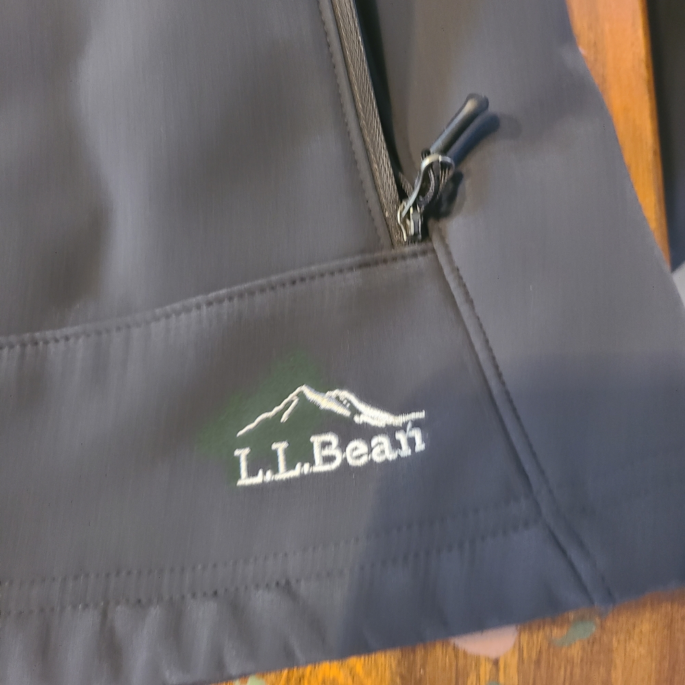 L.L. Bean Womens Soft Shell, Inner Fleece Black Jacket Size XL 'PET' STYLE